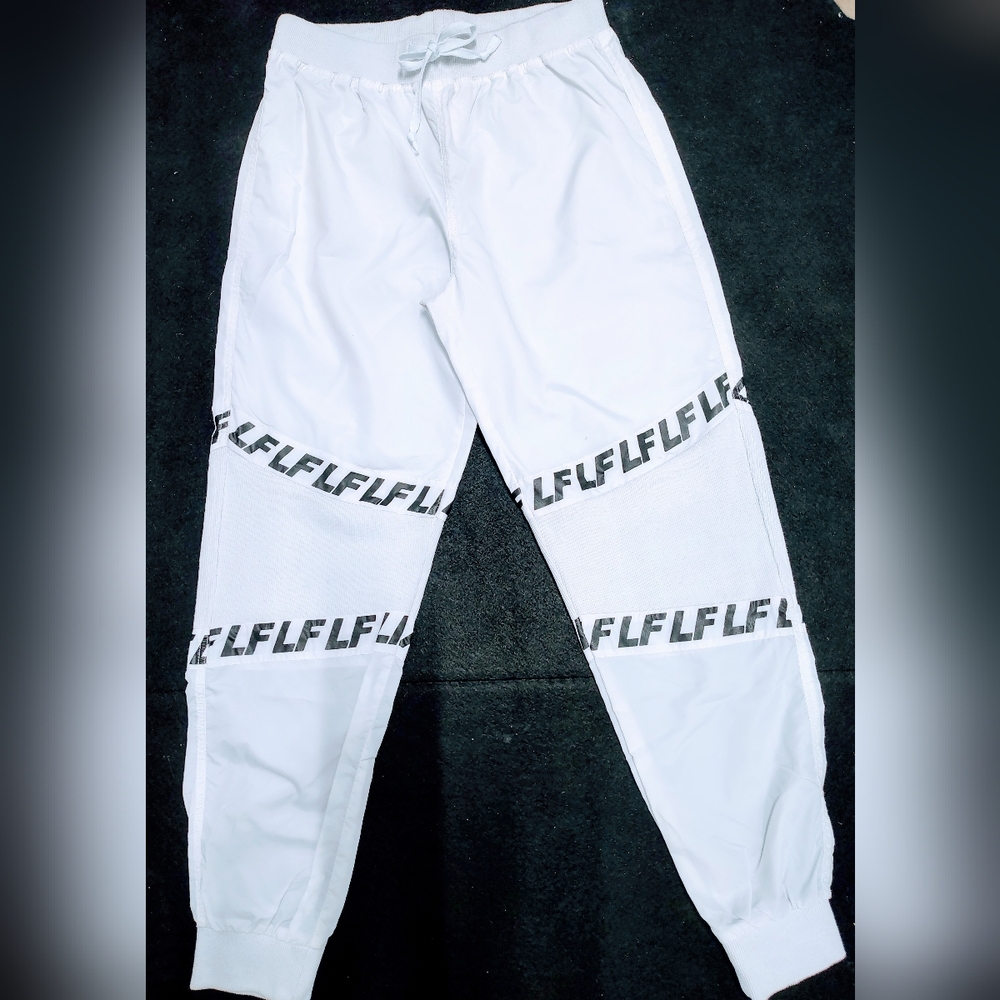LF THE LABEL NWT OPTIC WHITE JOGGING TREKKING LOUNGING PANTS WOMEN'S SIZE M